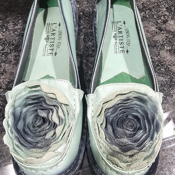 L'artiste Shoes - L'ARTISTE Mint Green Floral Loafers